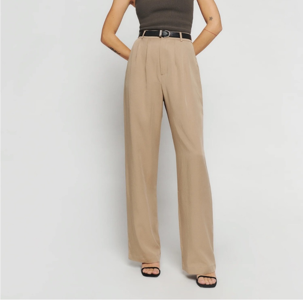 Reformation Mason Pant in Khaki